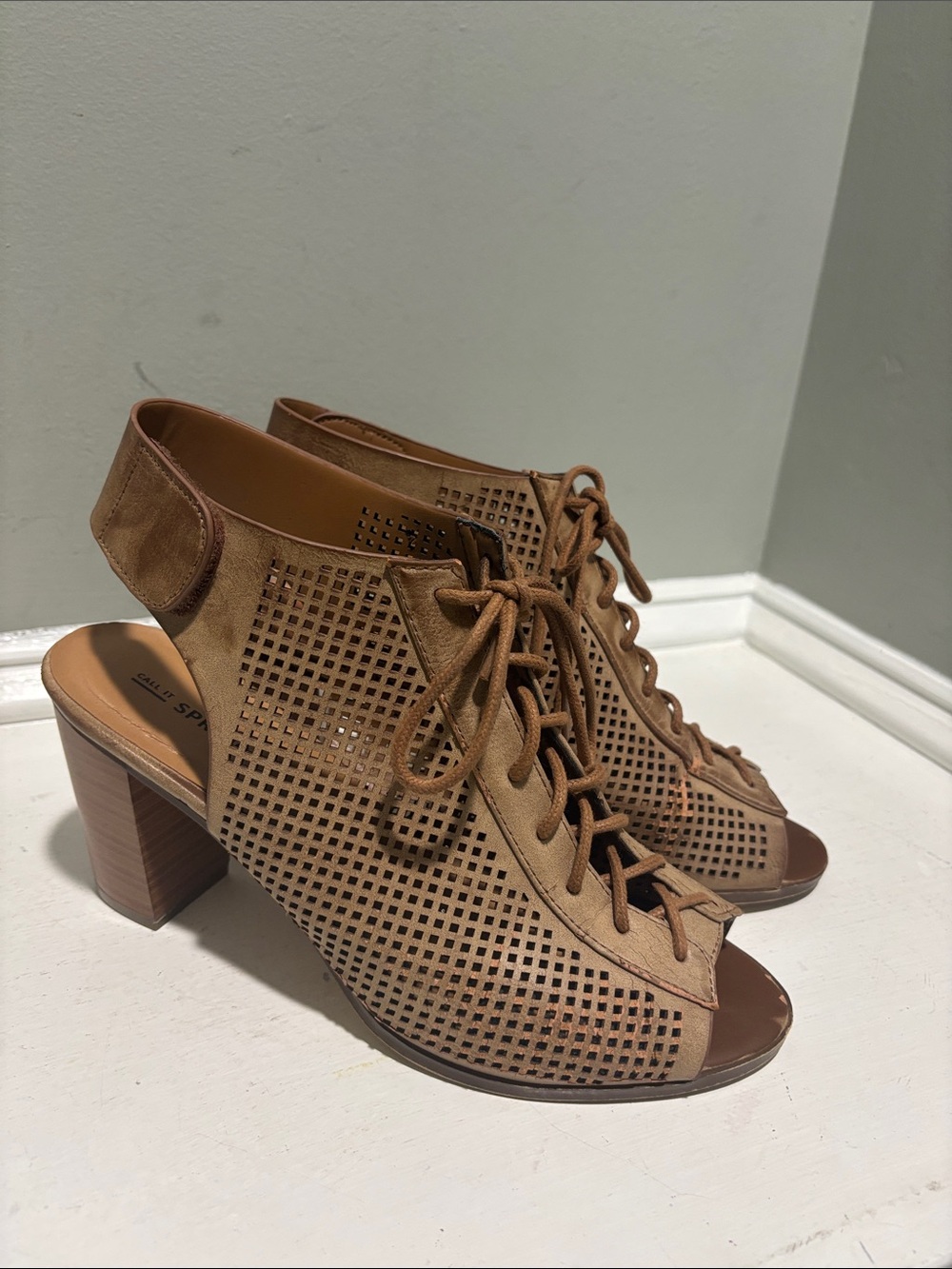 Call it Spring Slingback Tan Mesh Sandals-size 9.5